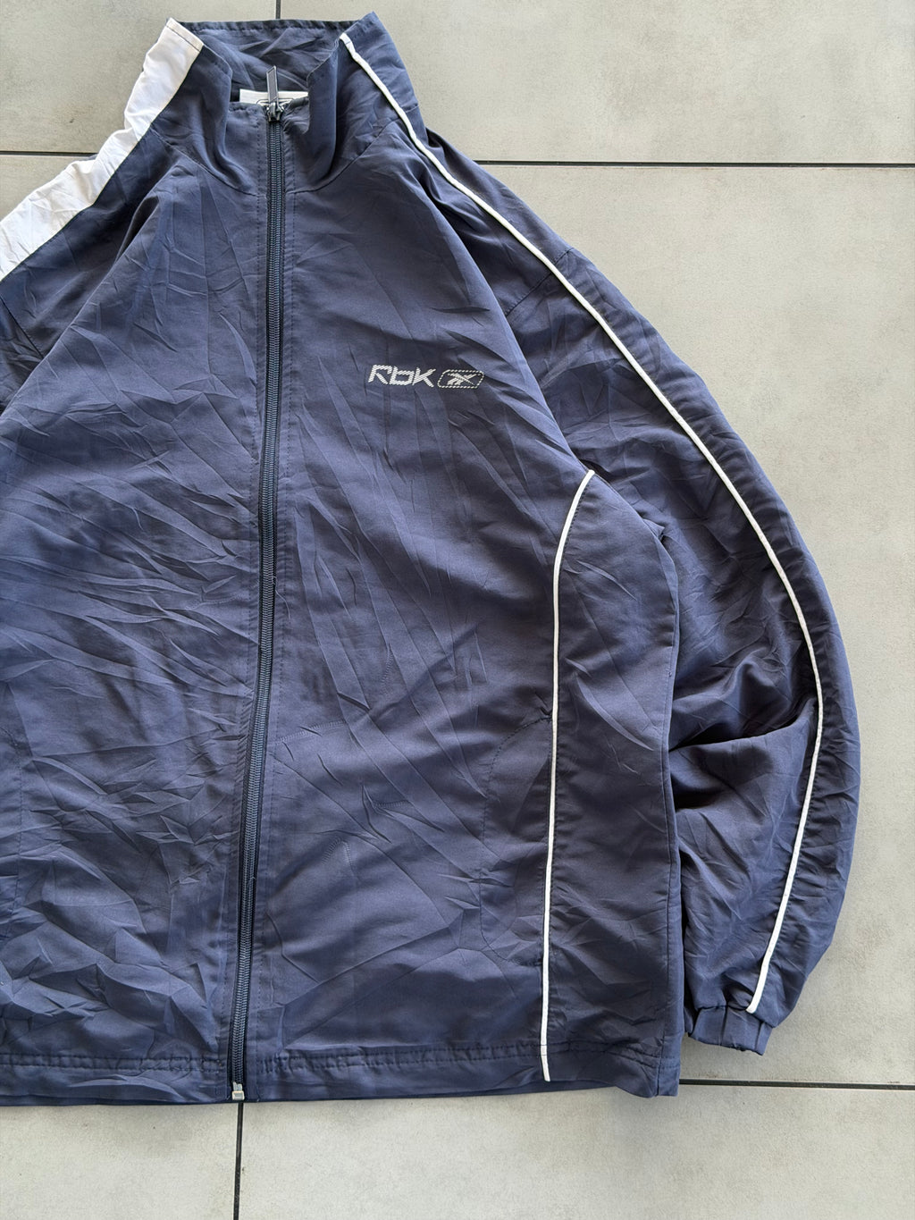 REEBOK VINTAGE JACKET- M