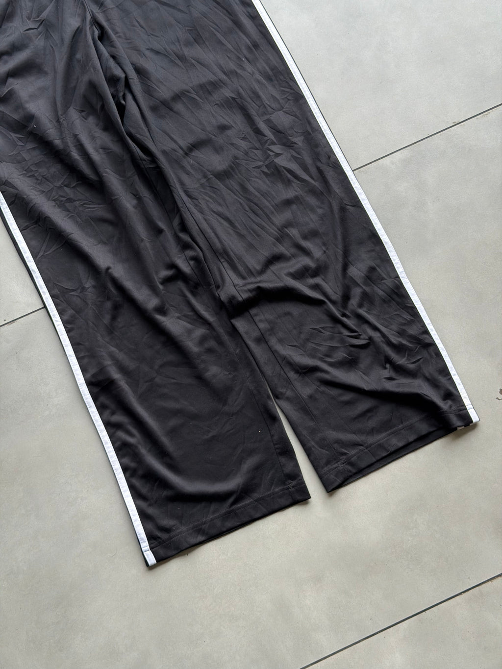 ADIDAS VTG 3 STRIPE SHELL TRACK PANT- 34