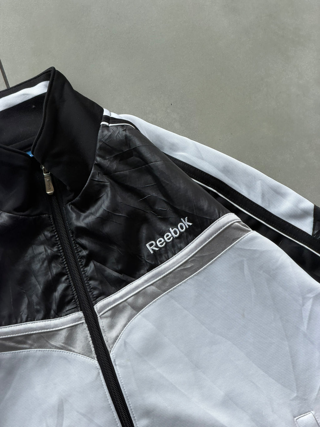 REEBOK VINTAGE JACKET-S