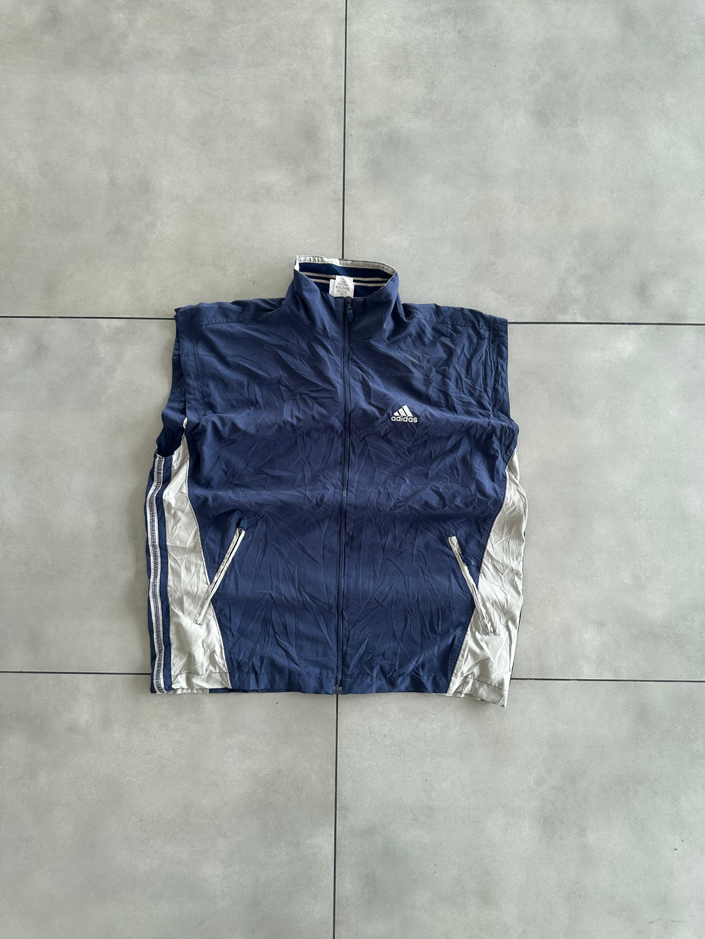 ADIDAS SLEEVELESS JACKET-L/XL