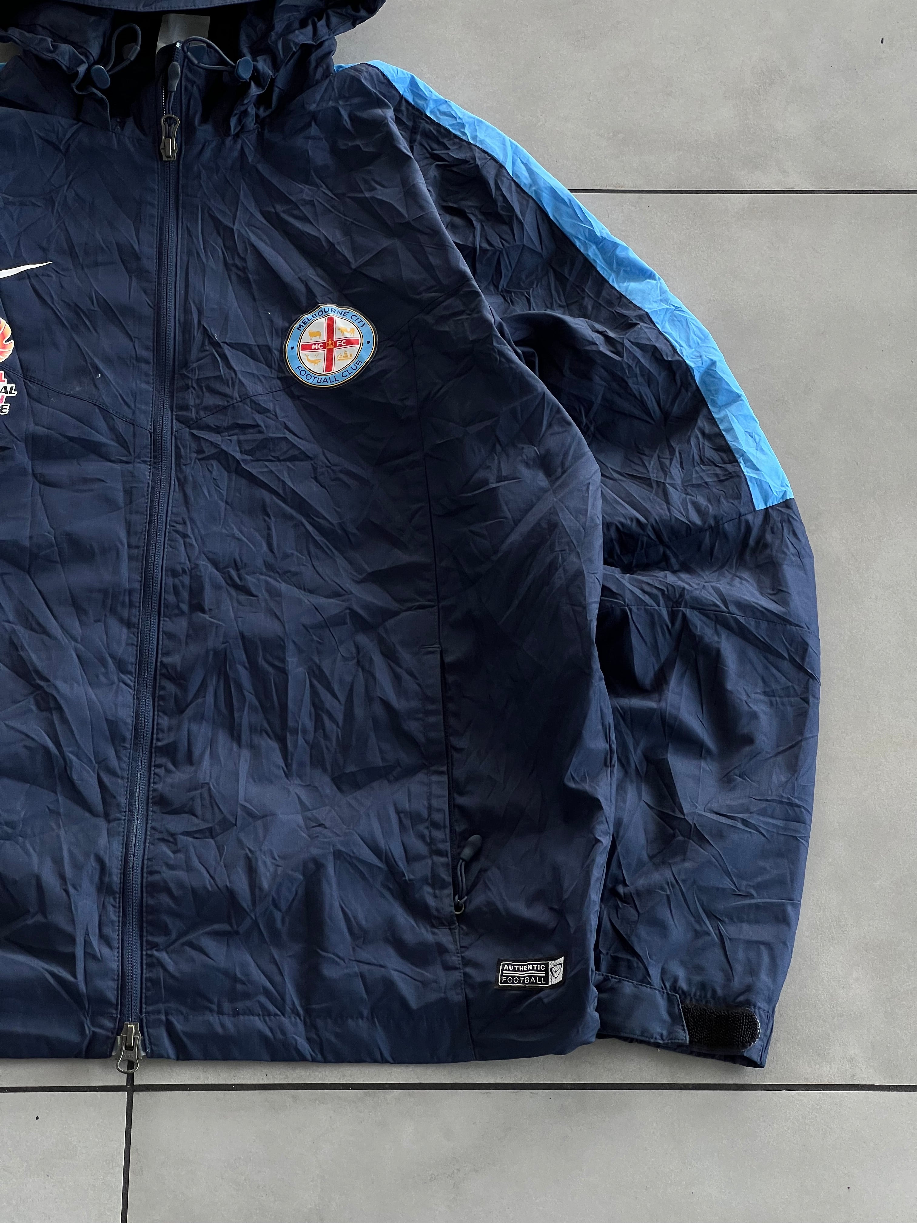 NIKE FOOTBALL CLUB VINTAGE JACKET- L