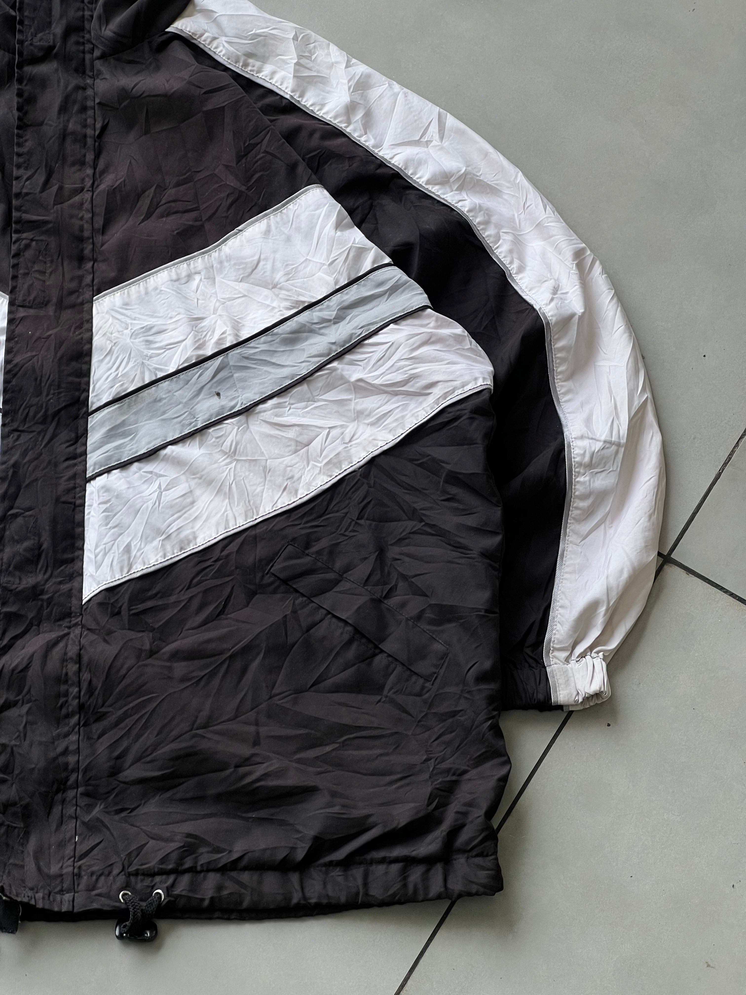90’s UMBRO TRACK JACKET- XXL