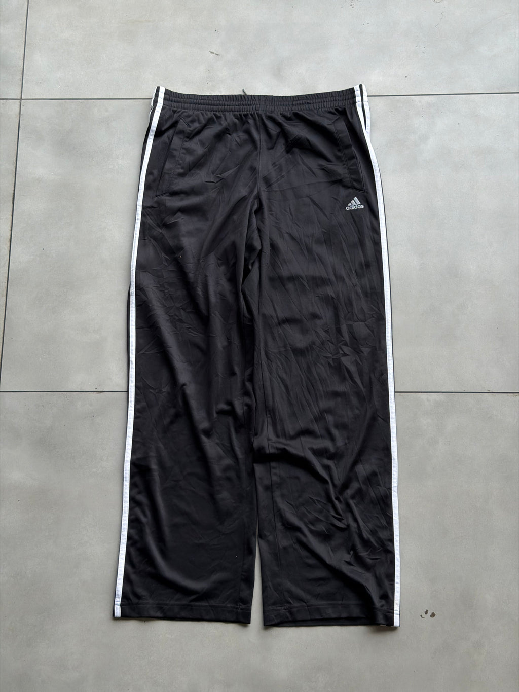 ADIDAS VTG 3 STRIPE SHELL TRACK PANT- 34