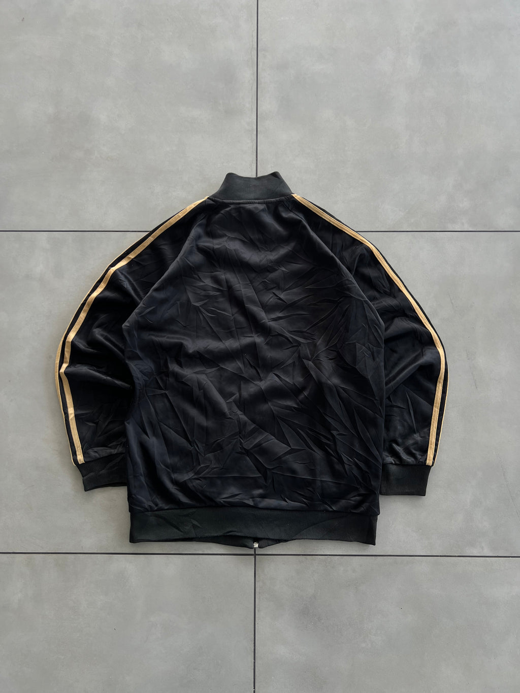 ADIDAS ORGINALS GOLDEN STRIPE VTG JACKET- M